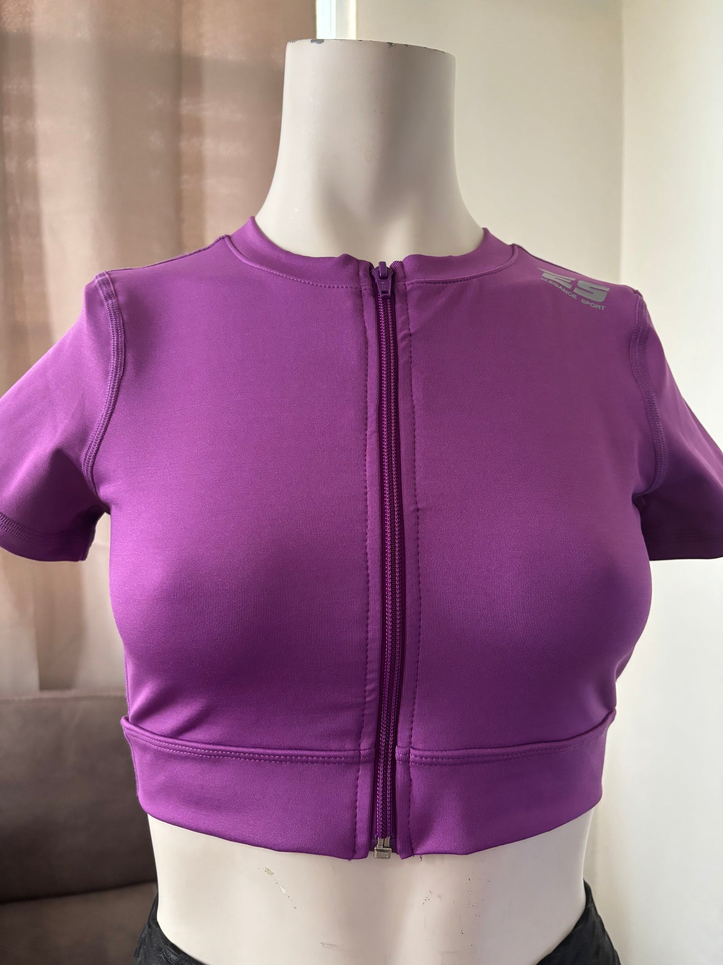 Zipper Top